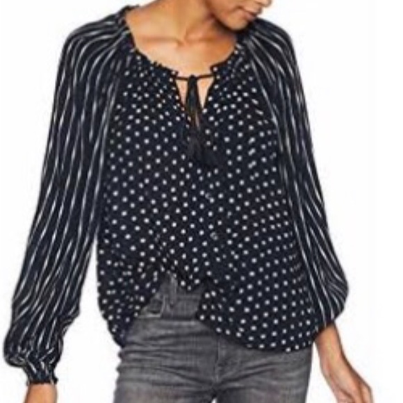 Billabong Tops - Billabong Black and Cream Patterned Blouse